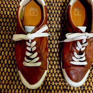 Frye ladies leather lace ups